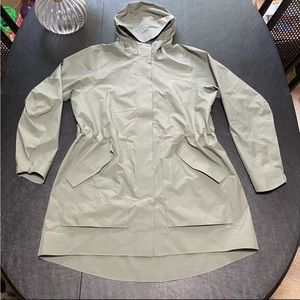 Donating march 1! REI co op green trench coat, size XL